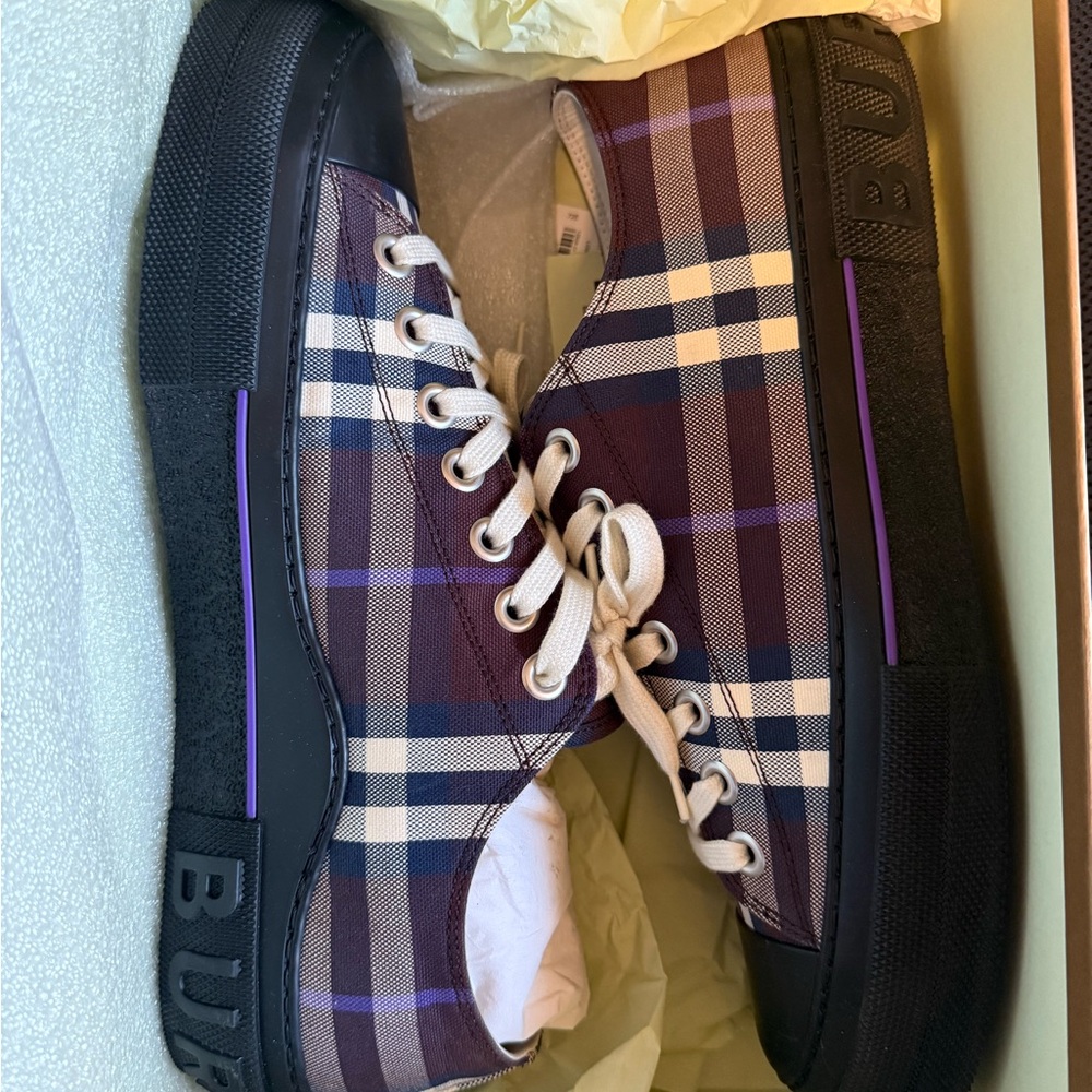 Burberry Men's Plaid Sneakers - Black and Purple **brand new**